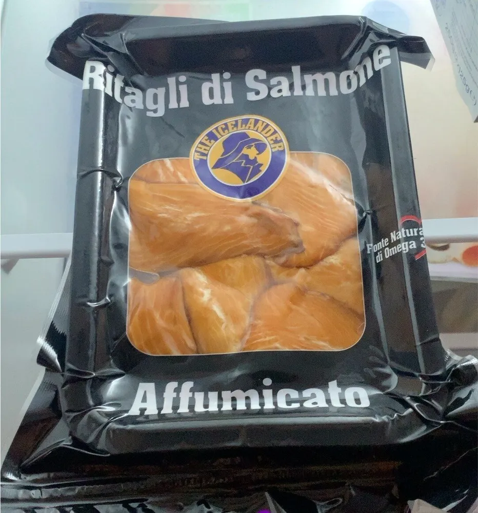 Ritagli di salmone affumicato