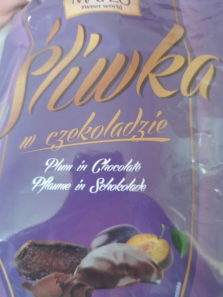 Plum in Chocolate