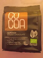 Amandes enrobés de chocolat cru et biologique