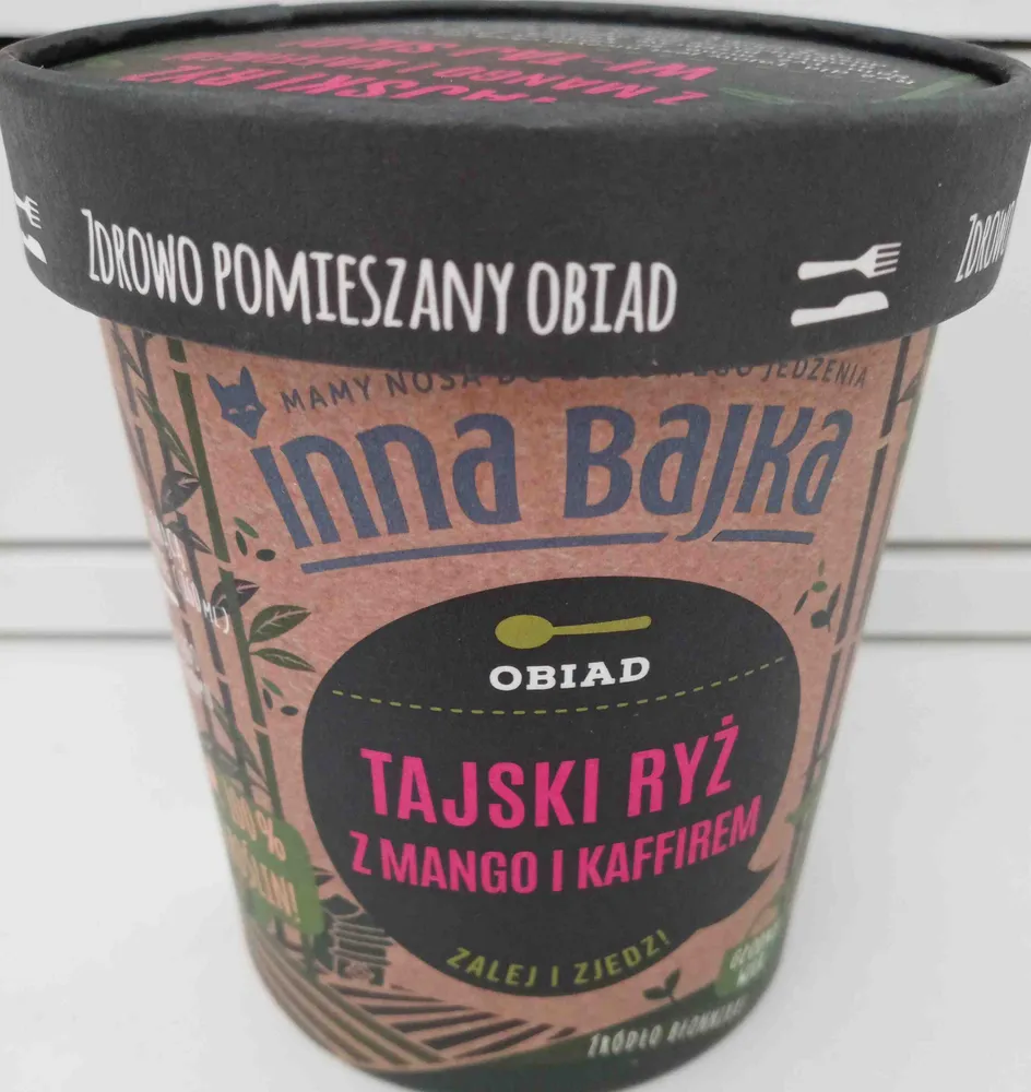 Tajski ryż z mango i kaffirem