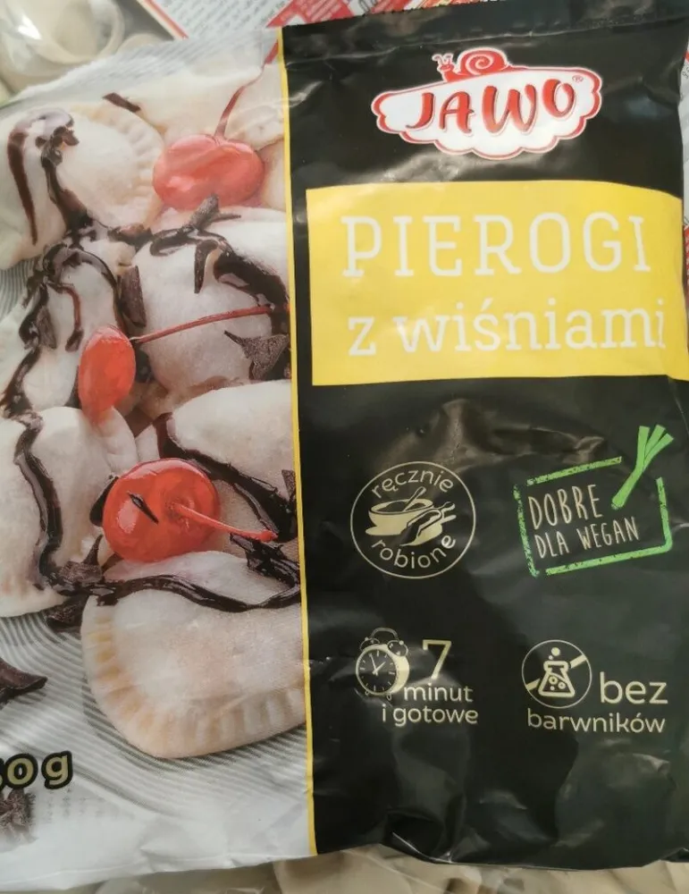 Pierogi z wiśniami