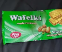 Waferki o smaku orzechowym