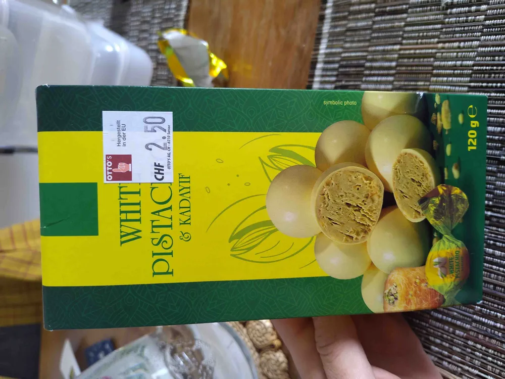 White pistachio & Kadayif