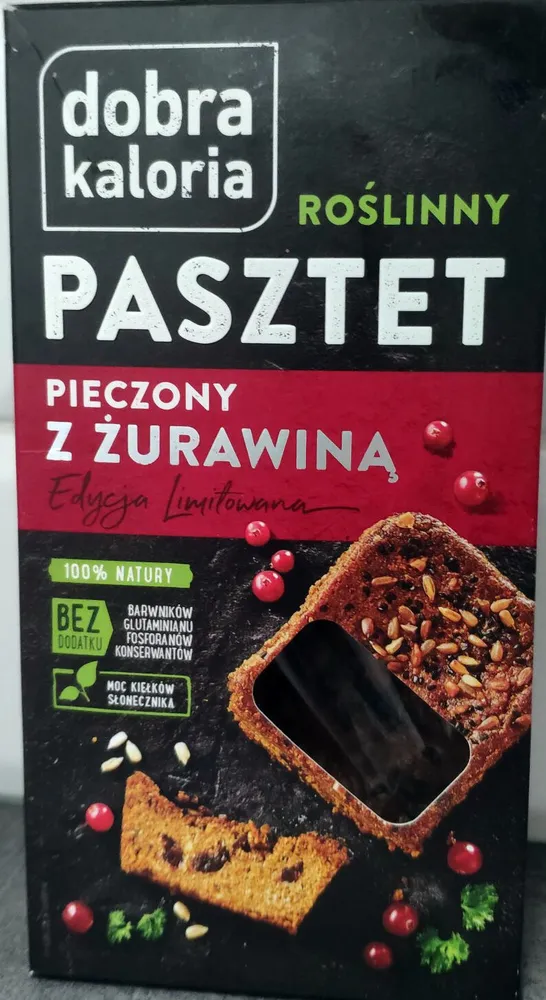 Roślinny pasztet pieczony z żurawiną