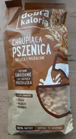 chrupiąca pszenica z melasą i migdałami