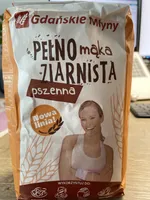 Pełno mąka ziarnista pszenna