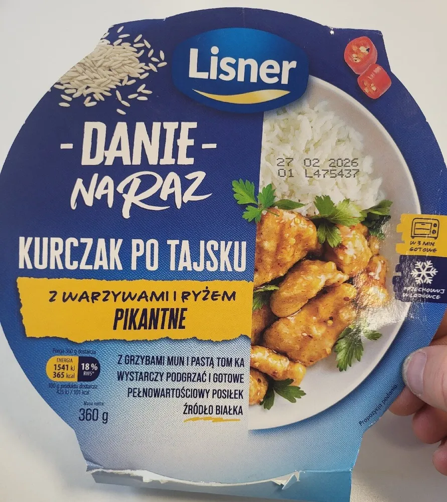 Danie na raz – Kurczak po tajsku z warzywami i ryżem (pikantne)