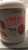 Whey protein shake strawberry waffers