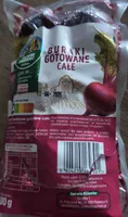 Buraki gotowane całe