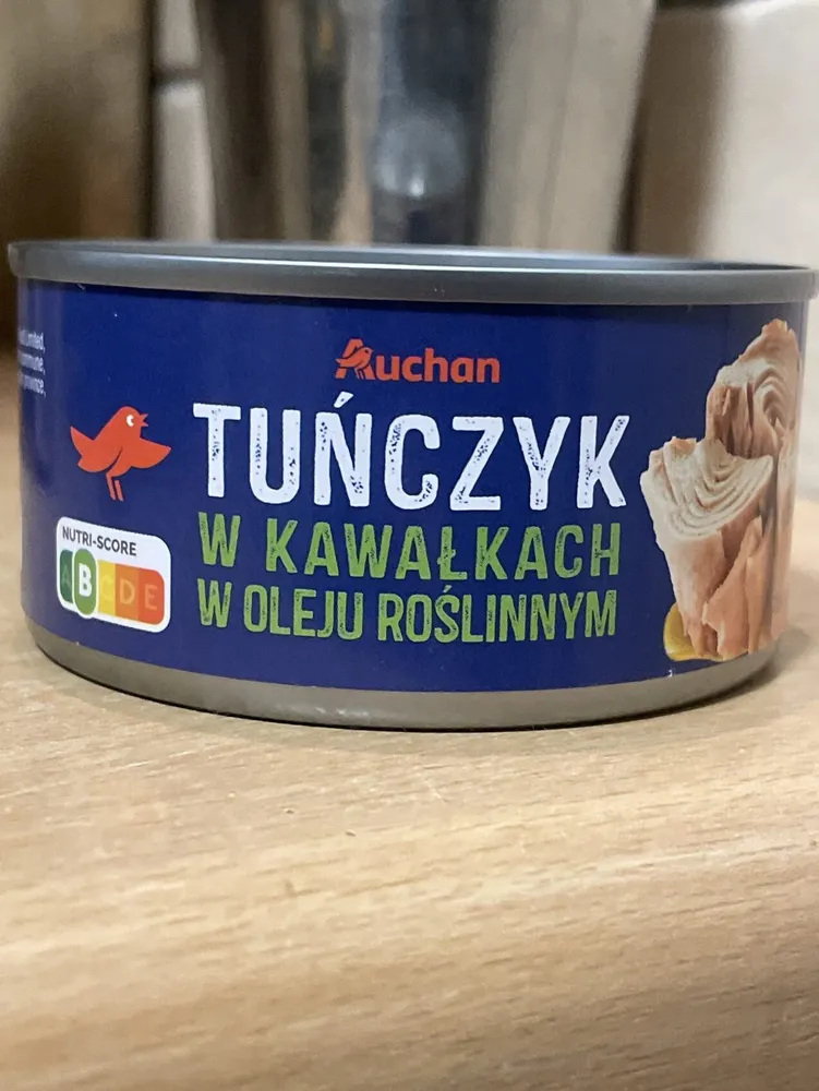 Tuńczyk w kawałkach w sosie własnym
