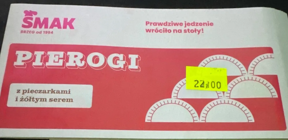 Pierogi z pieczarkami i żółtym serem