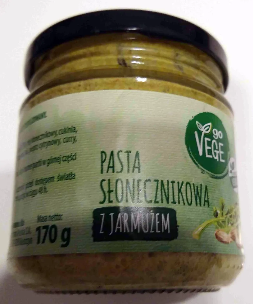 Pasta słonecznikowa z jarmużem