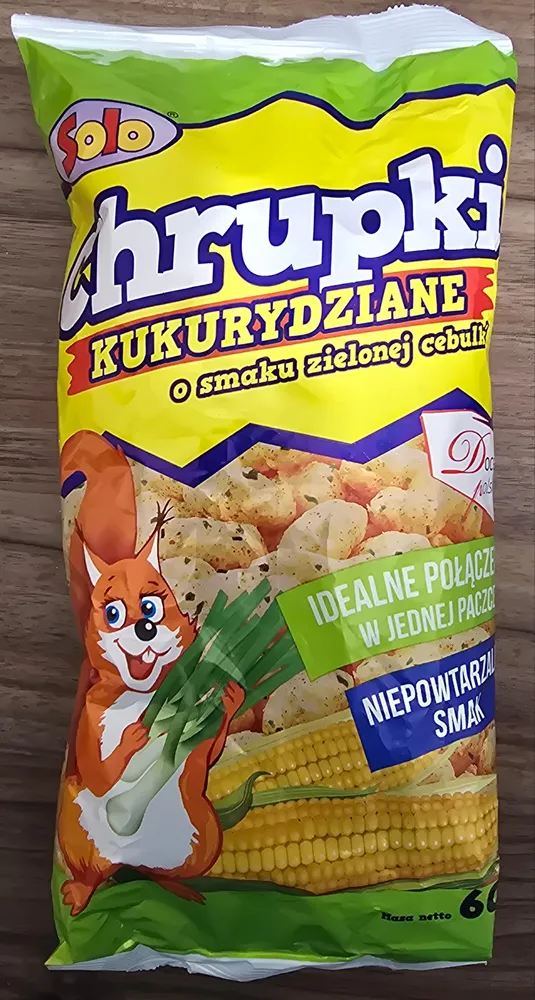ONION TASTE CORN PUFF SNACKS