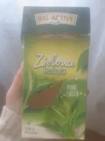 Te verde pure green in foglie