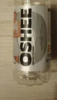 Boisson isotonique non gazeuse saveur pamplemousse et enrichie en vitamines.