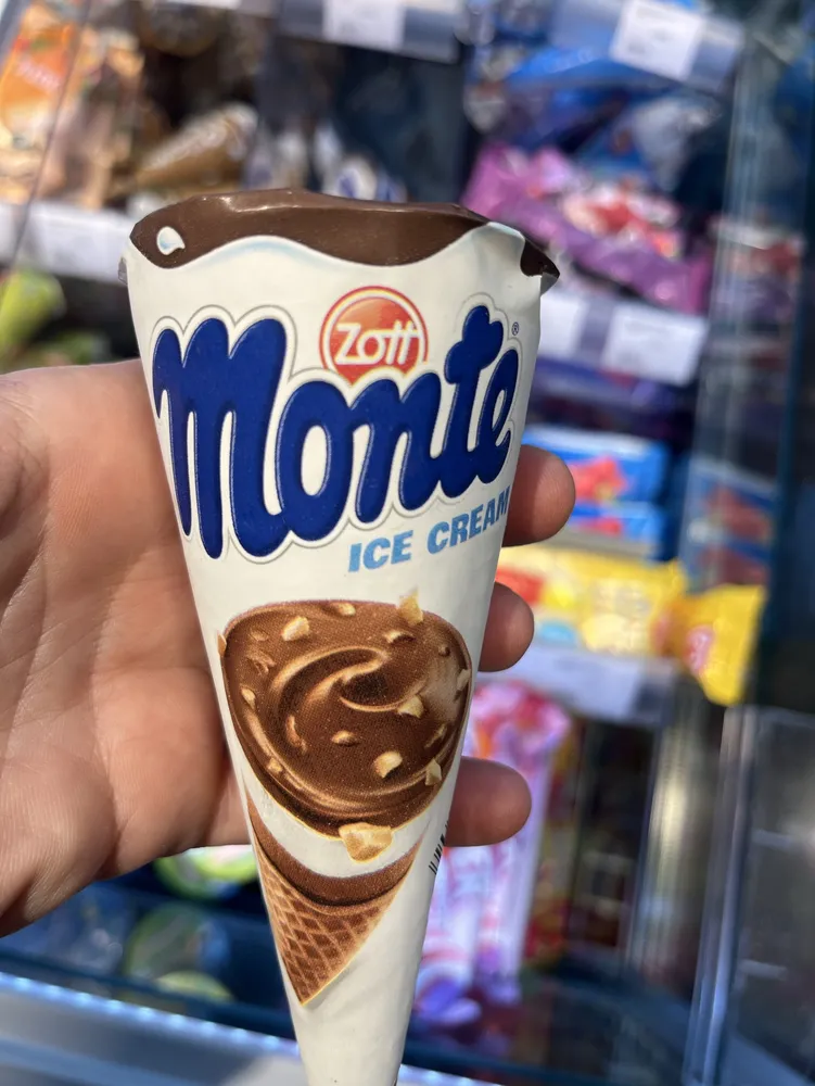 Monte Ice Cream