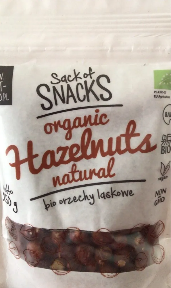 Organic Hazelnuts natural