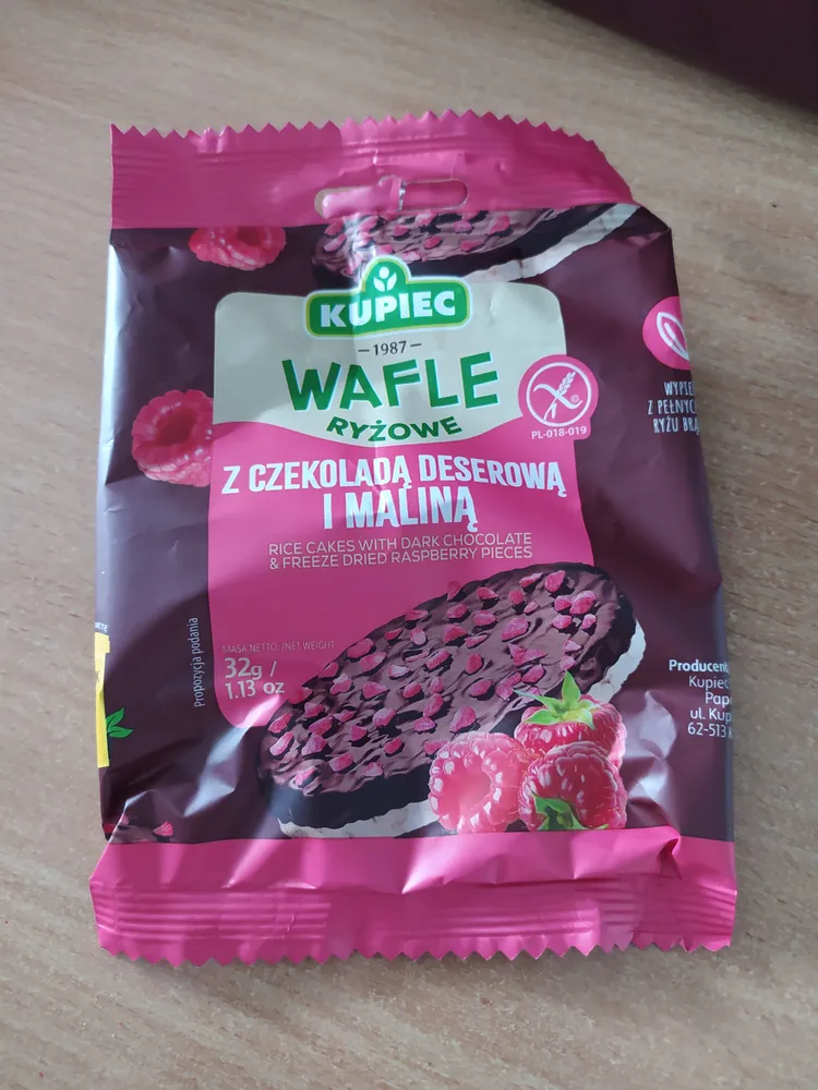 Wafle Ryzowe Z Czekoladą Deserową I Maliną