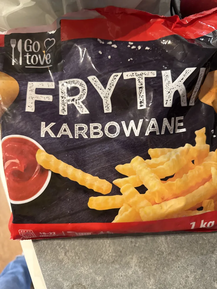 Frytki karbowane