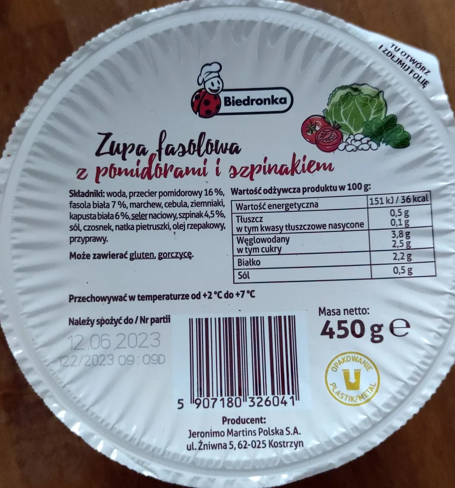 Zupa fasolowa z pomidorami i szpinakiem