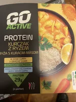 Kurczak z ryżem w sosie curry