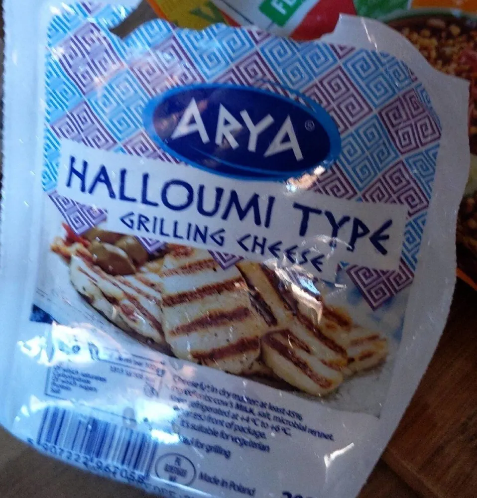 Halloumi type grilling cheese