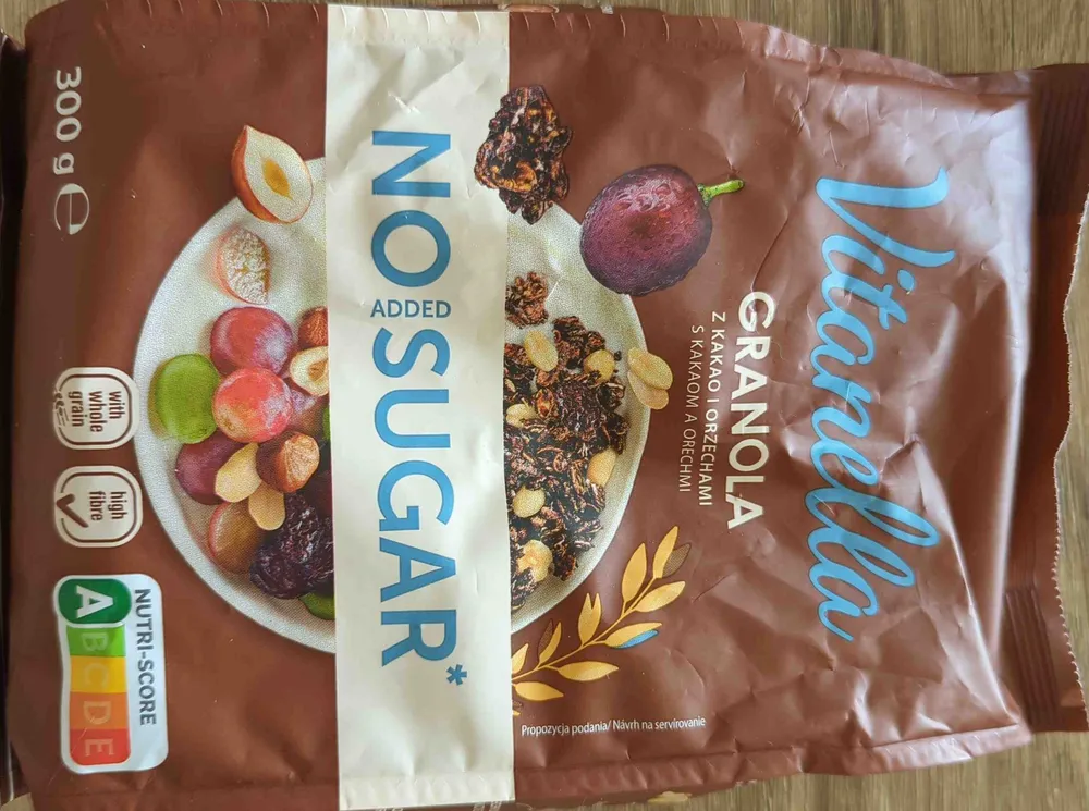 Granola z kakao i orzechami