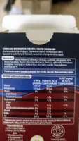 Czekolada bez dodatku cukrów z całymi migdałami