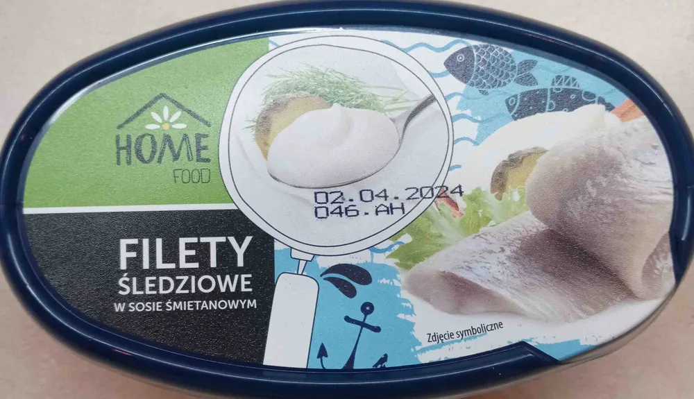 Filety śledziowe w sosie śmietanowym