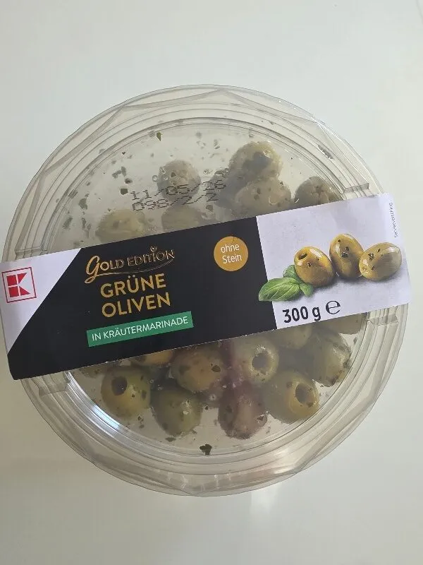 Grüne Oliven
