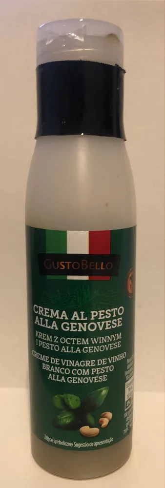 White wine vinegar cream with pesto alla genovese