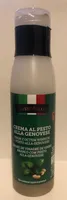 White wine vinegar cream with pesto alla genovese