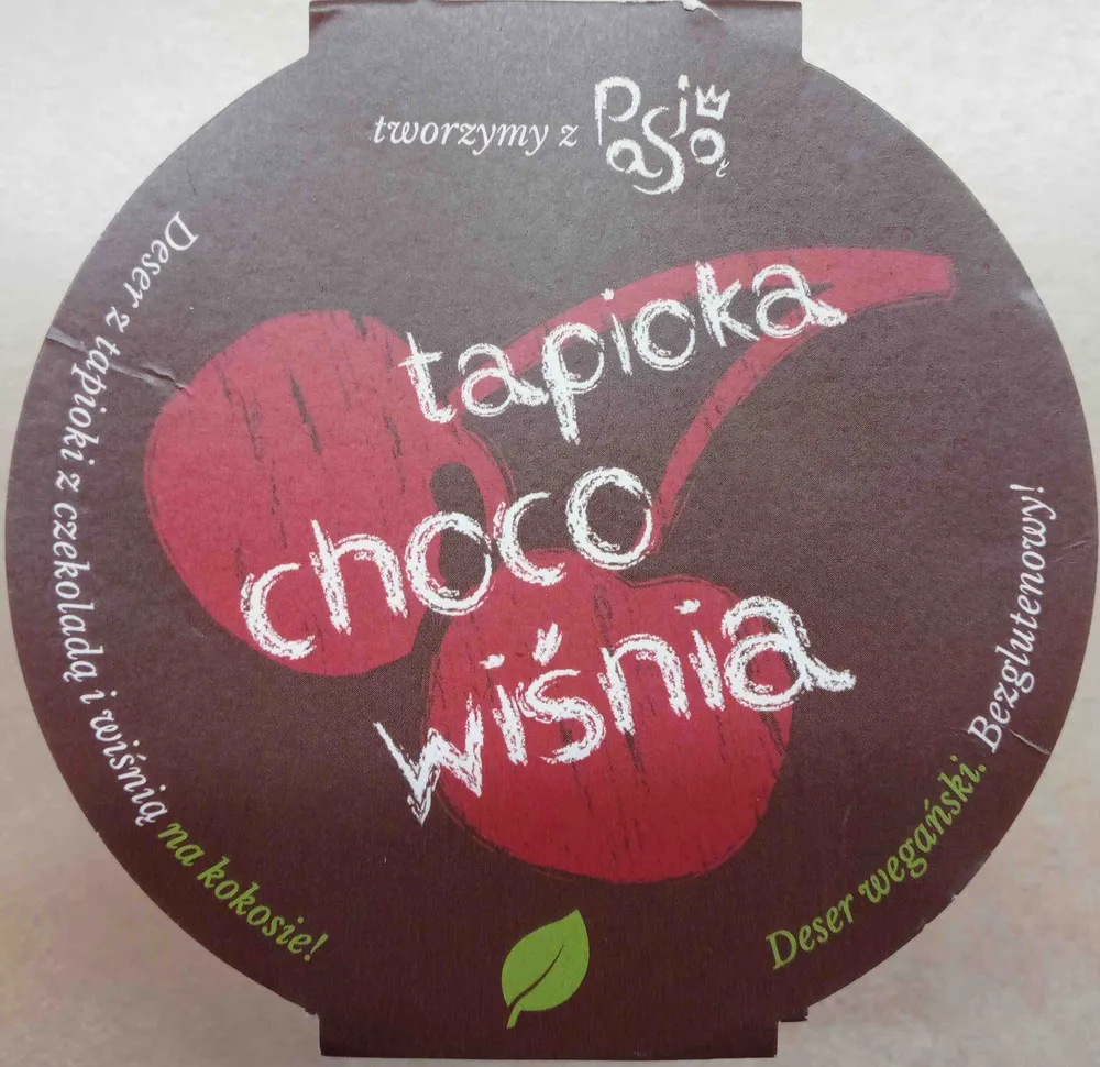 Pudding tapioka czekoladowy z wiśnią