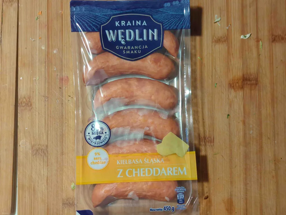 Kiełbasa śląska z cheddarem