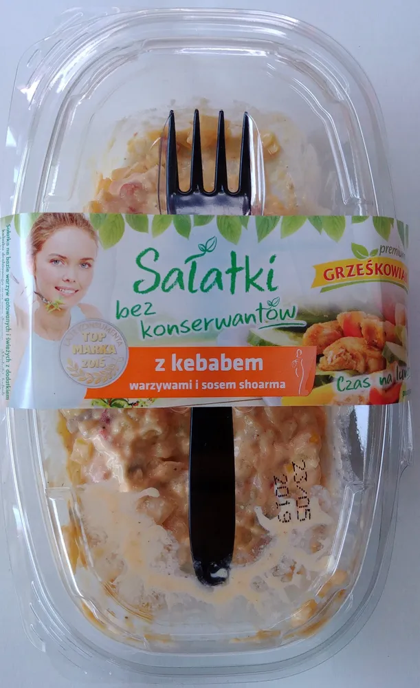 Sałatki z kebabem
