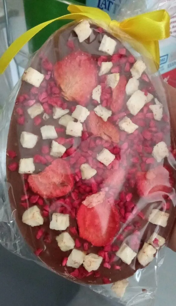 Uovo cioccolato senza zucchero