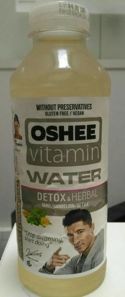 Woda Oshee Vitamin H2o Slim 555ML Pet