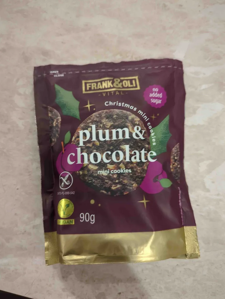 Plum & chocolate mini cookies