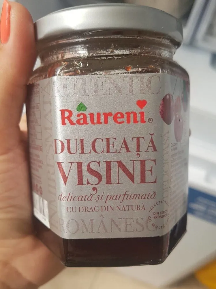 Cherry jam