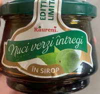Nueces verdes enteras