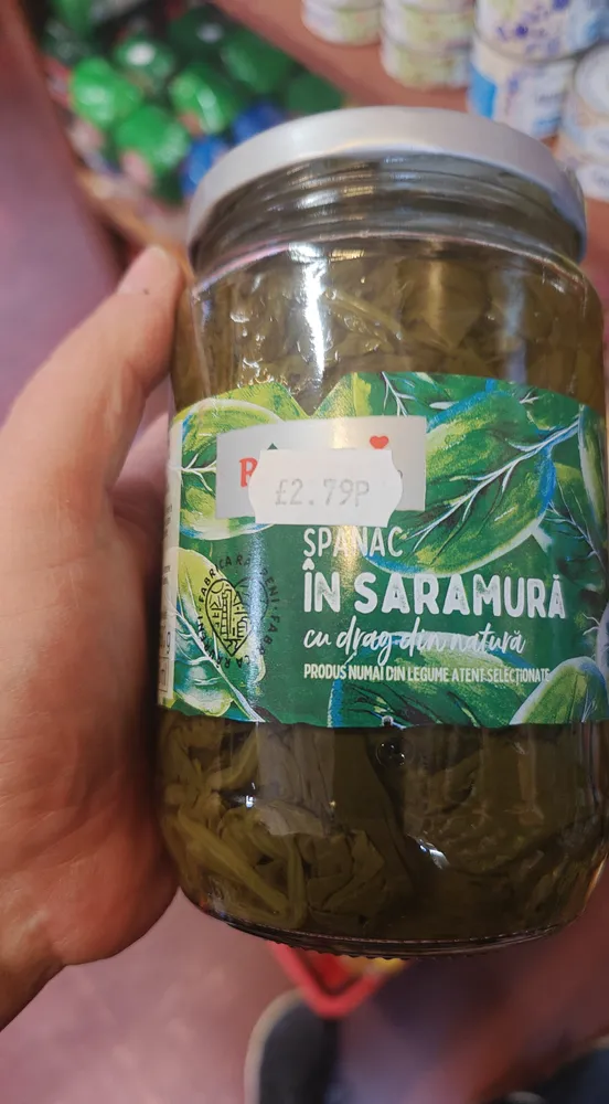 Spanac In Saramura
