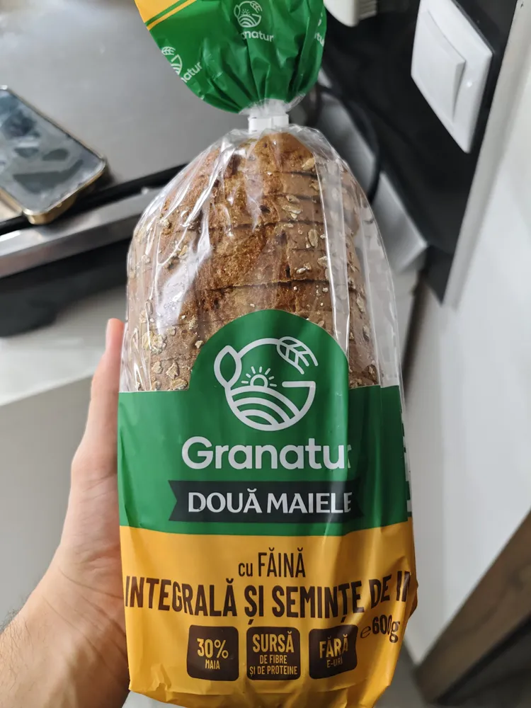 Granatur Două Maiele pâine cu făină integrală și semințe de in