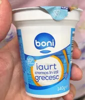 Iaurt cremos in stil grecesc