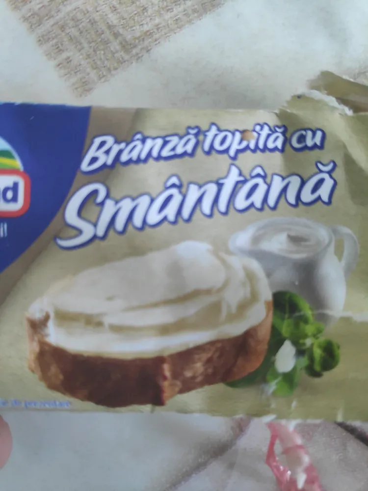 Топено сирене със сметана