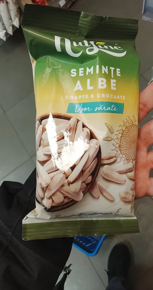 Sunflower Seeds Nutline White Salted 100G 1 / 12