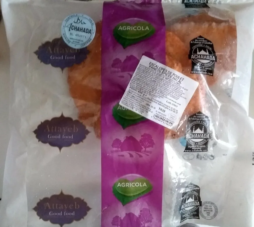 Escalopes de poulet panées épicées halal