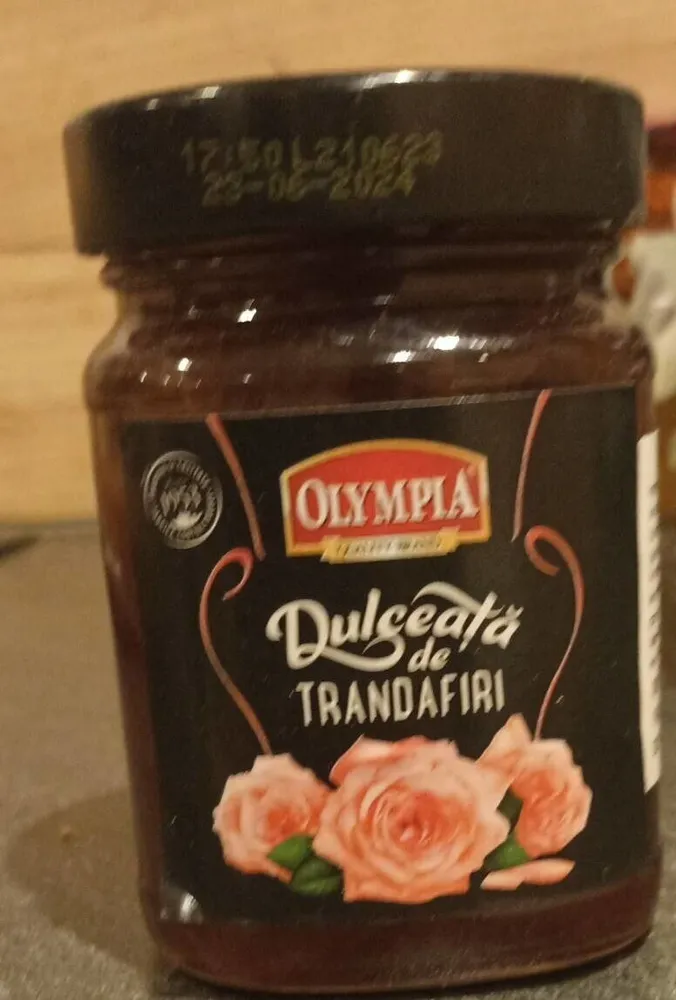 Dulceață de trandafiri