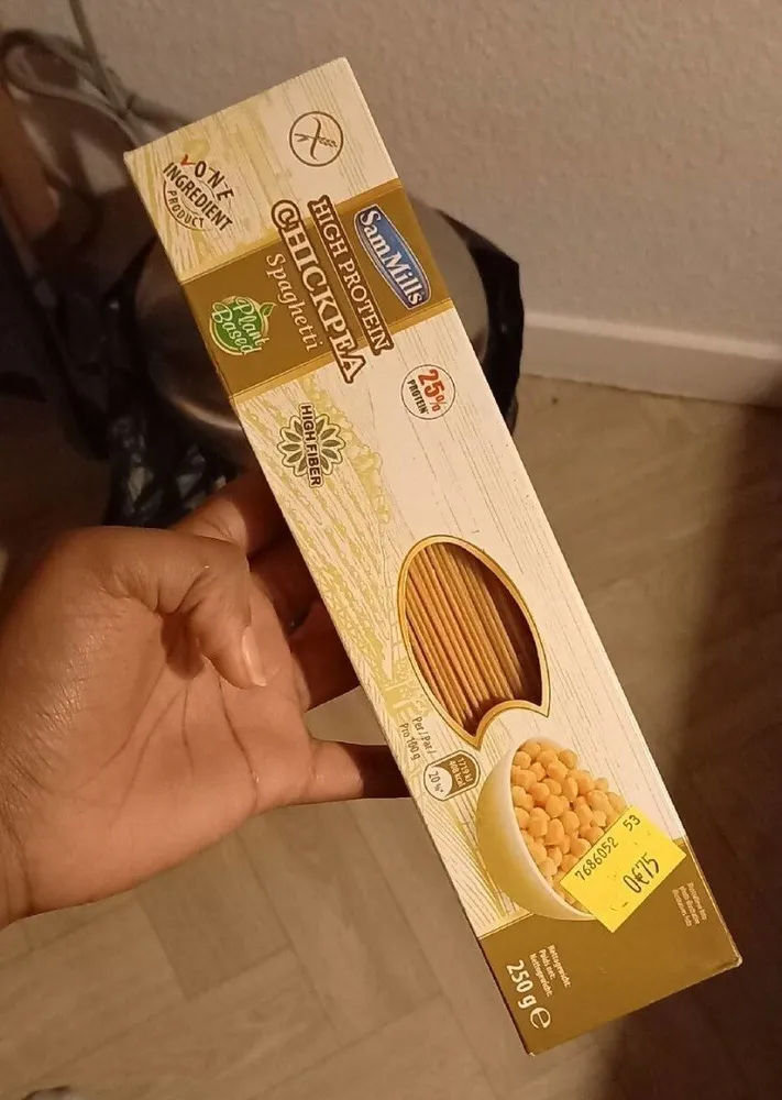 High protein chickpea spaghetti