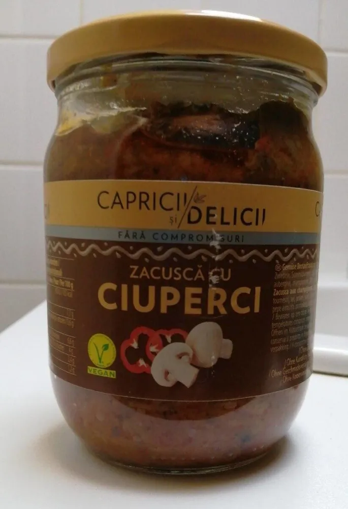 Zacusca aux champignons