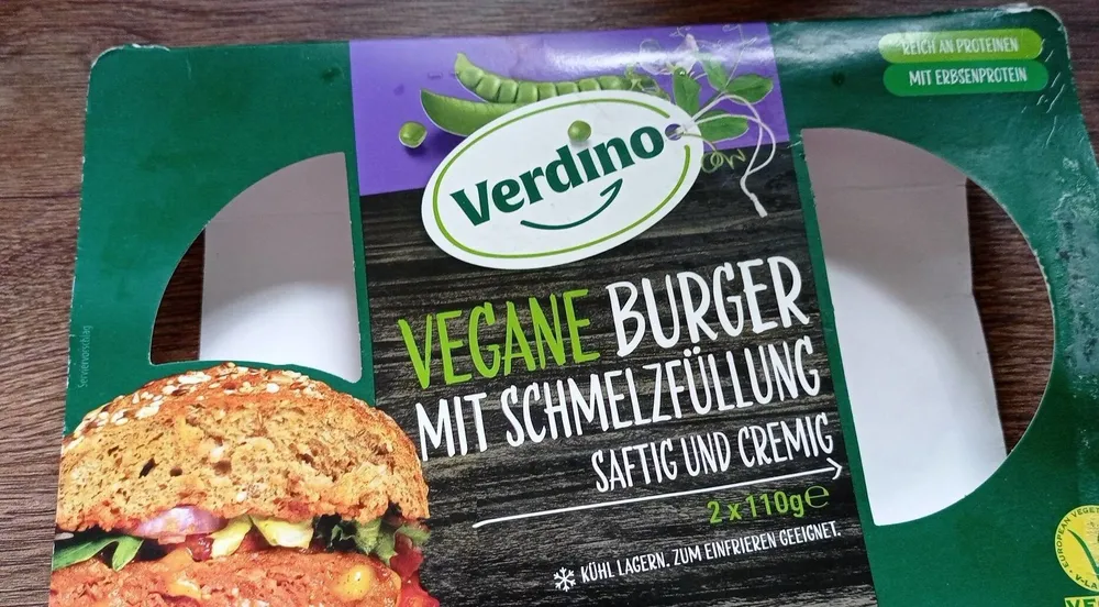 Vegane Burger mit Schmelzfüllung